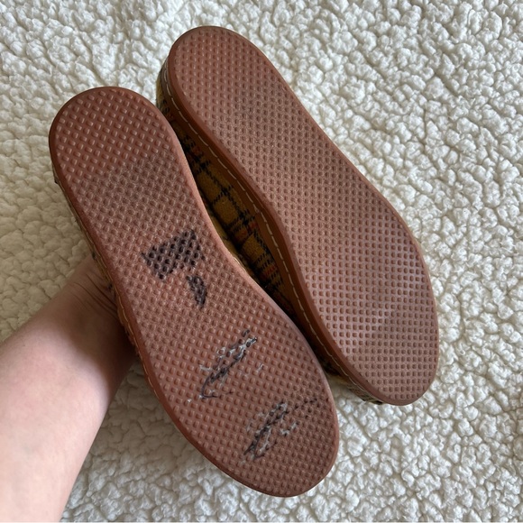 Toms Mustard Wooly Plaid Sherpa Shoes Alpargata Slip On Fall - Picture 7 of 9